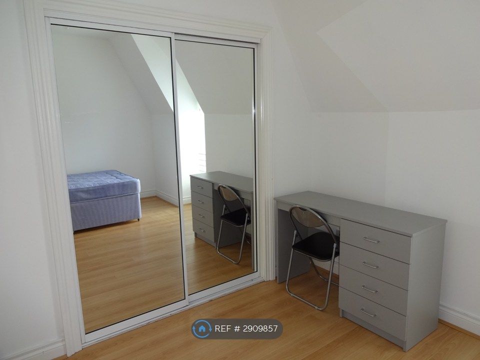 Additional image 23 of 5 bed semi-detached house to rentConstitution Court, Dundee DD3