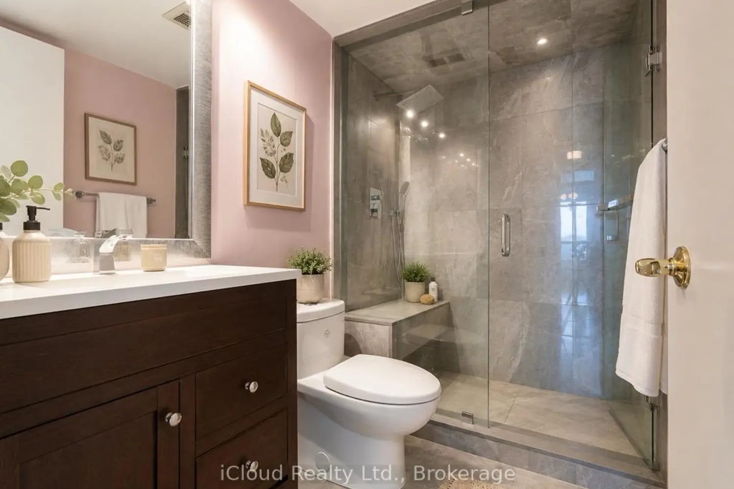 Additional image 18 of 30 Holly Street 901
