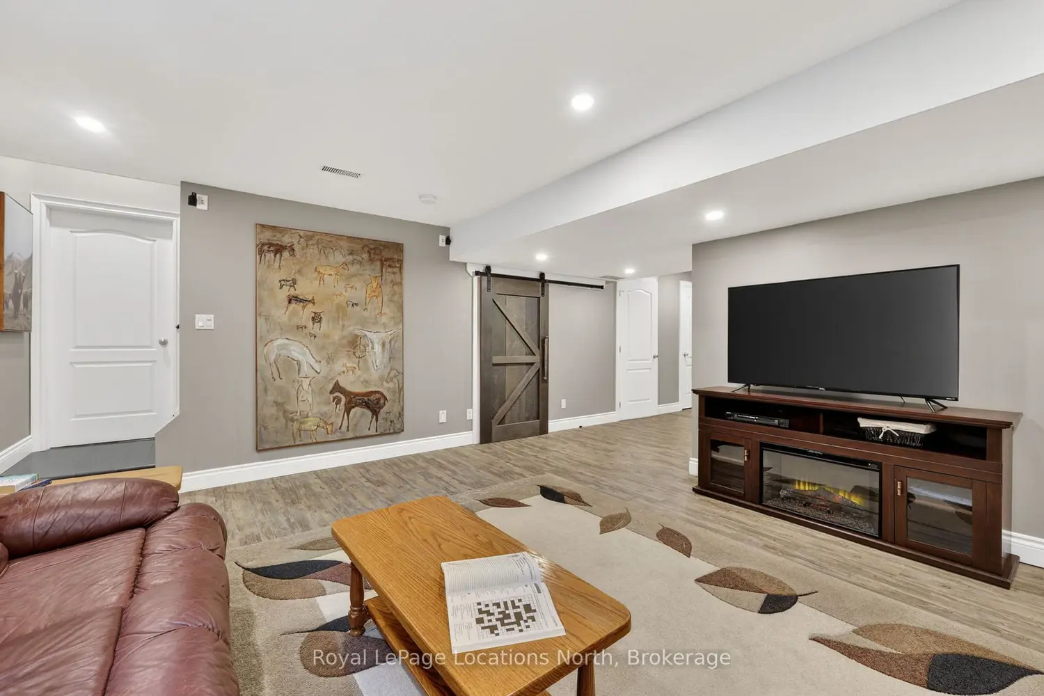 Additional image 12 of 54 Williams Street