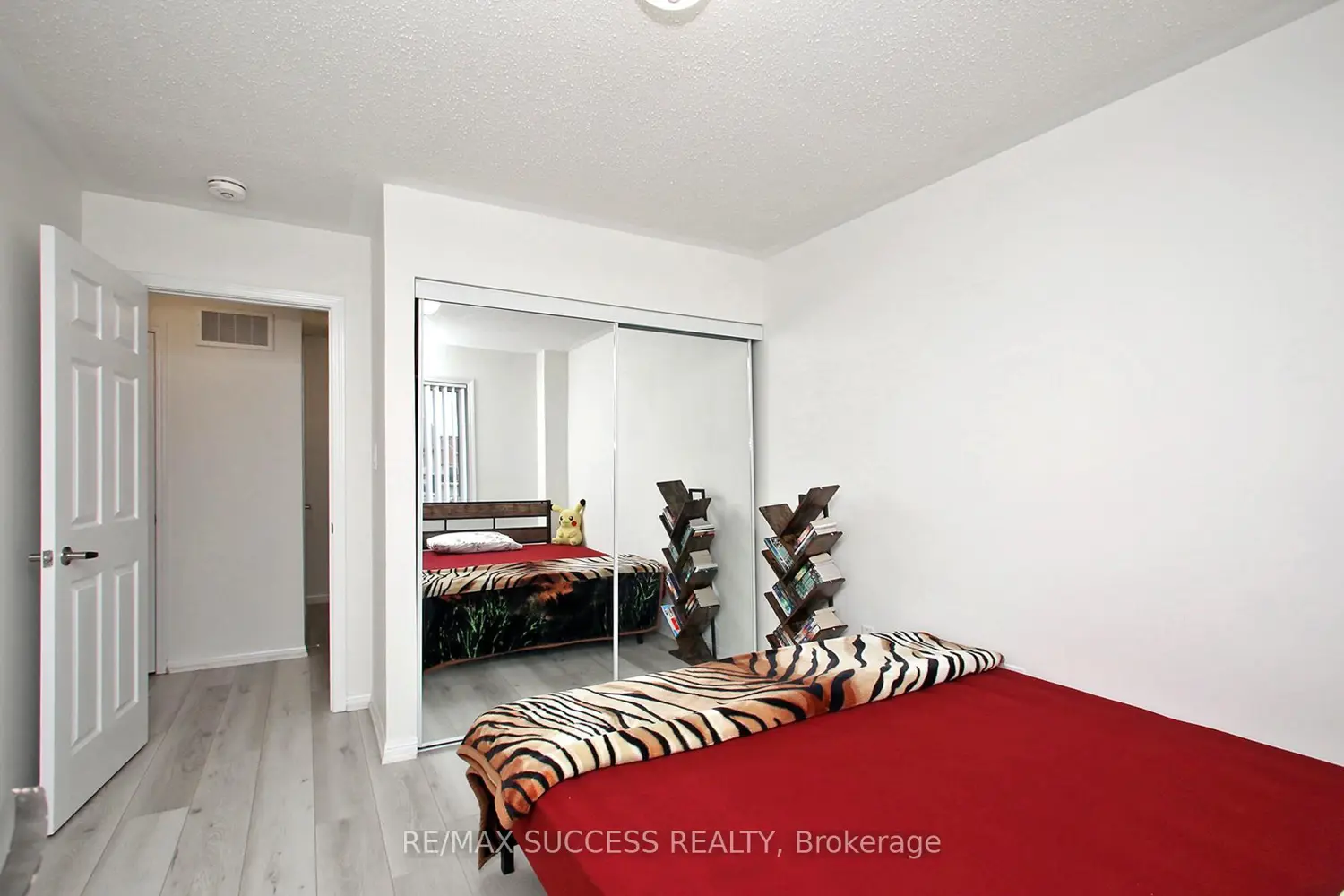 Additional image 13 of 250 Sunny Meadow Boulevard 320