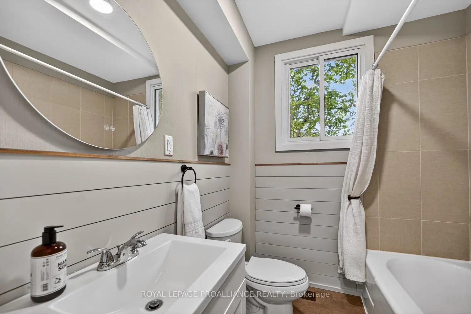 Additional image 7 of 562 Prince Street