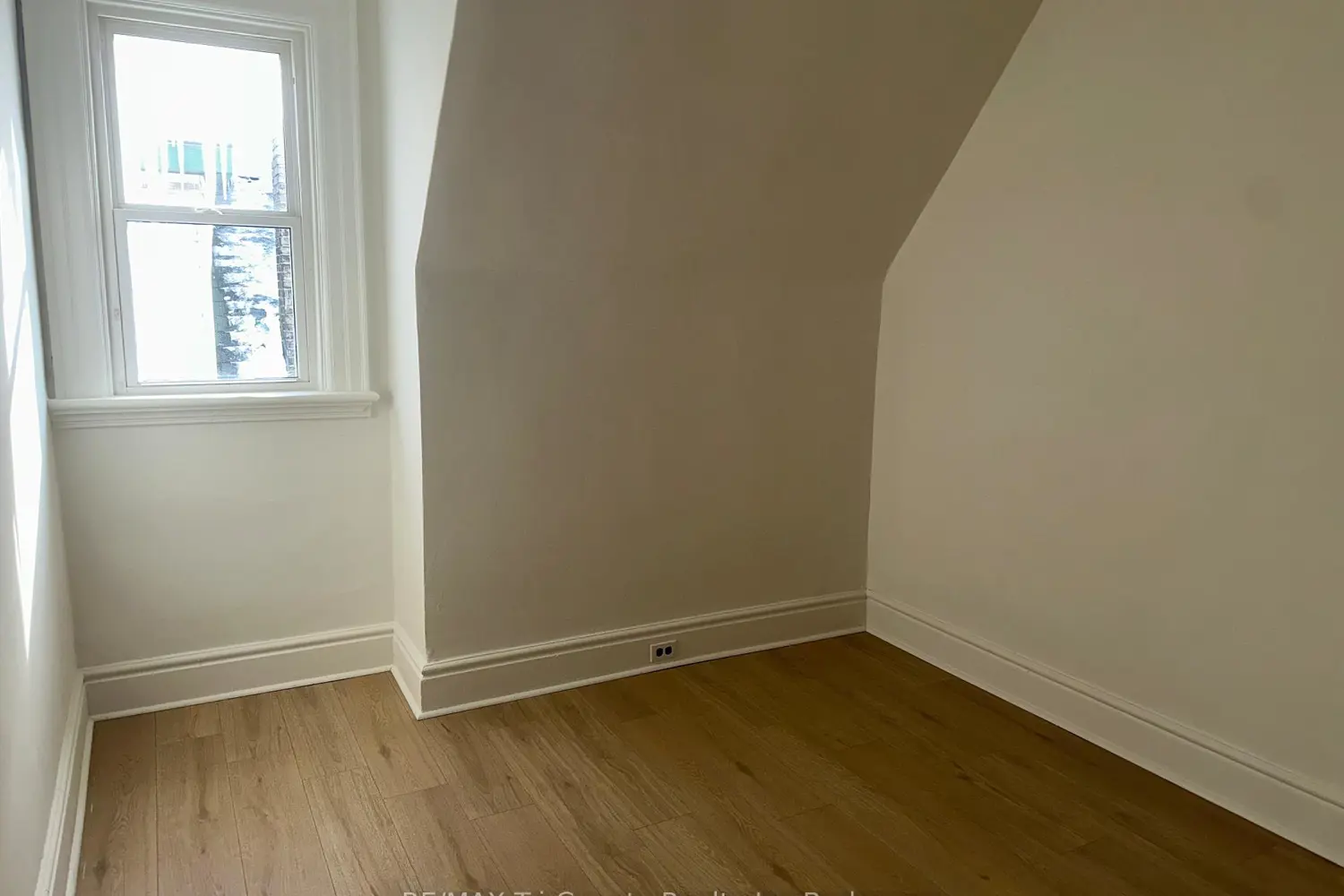 Additional image 16 of 358 Glebe Street