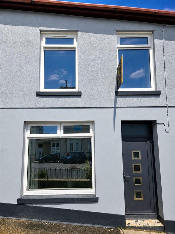 3 bed terraced house to rentAlfred Street, Merthyr Tydfil CF47