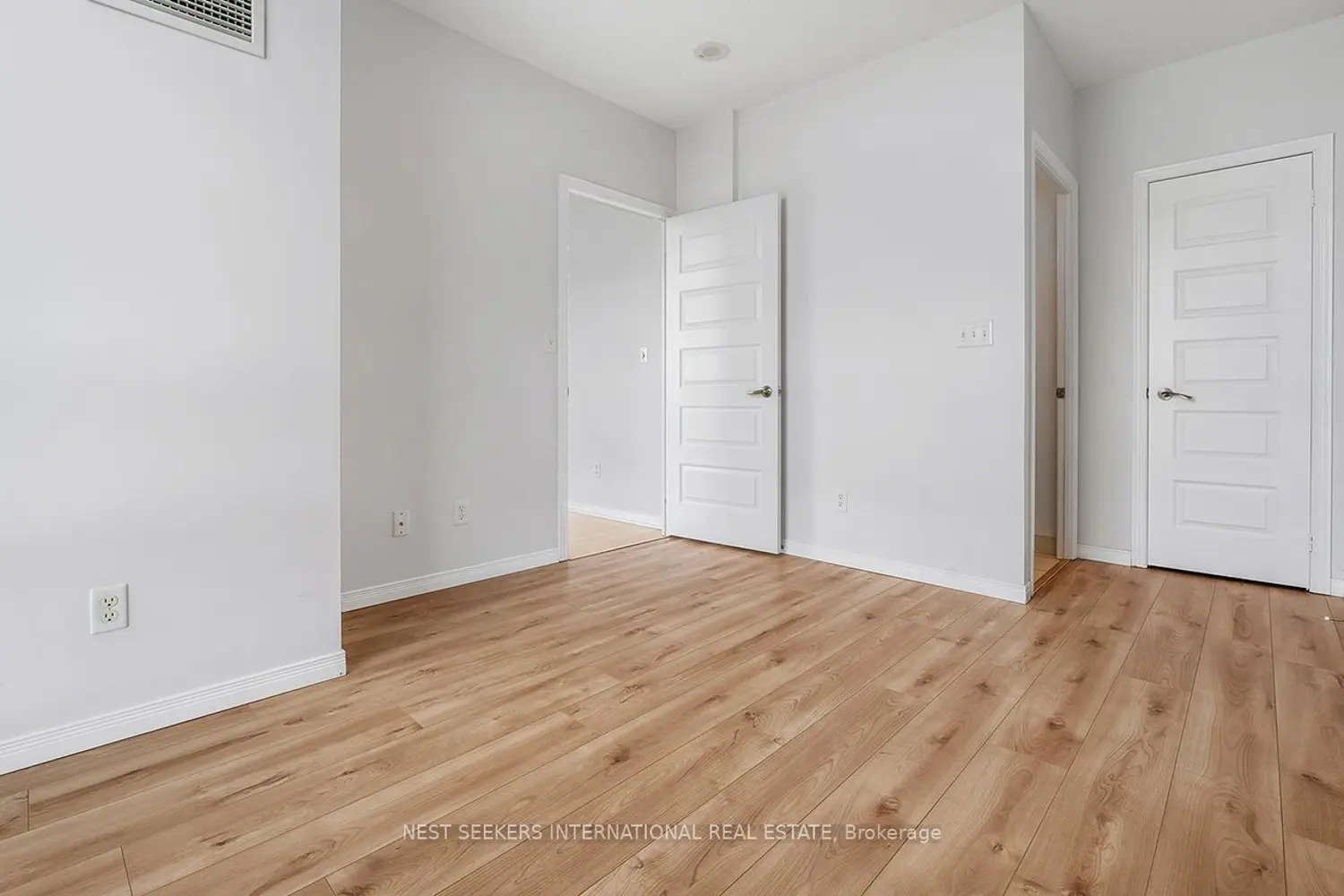 Additional image 9 of 215 Queen Street 2309