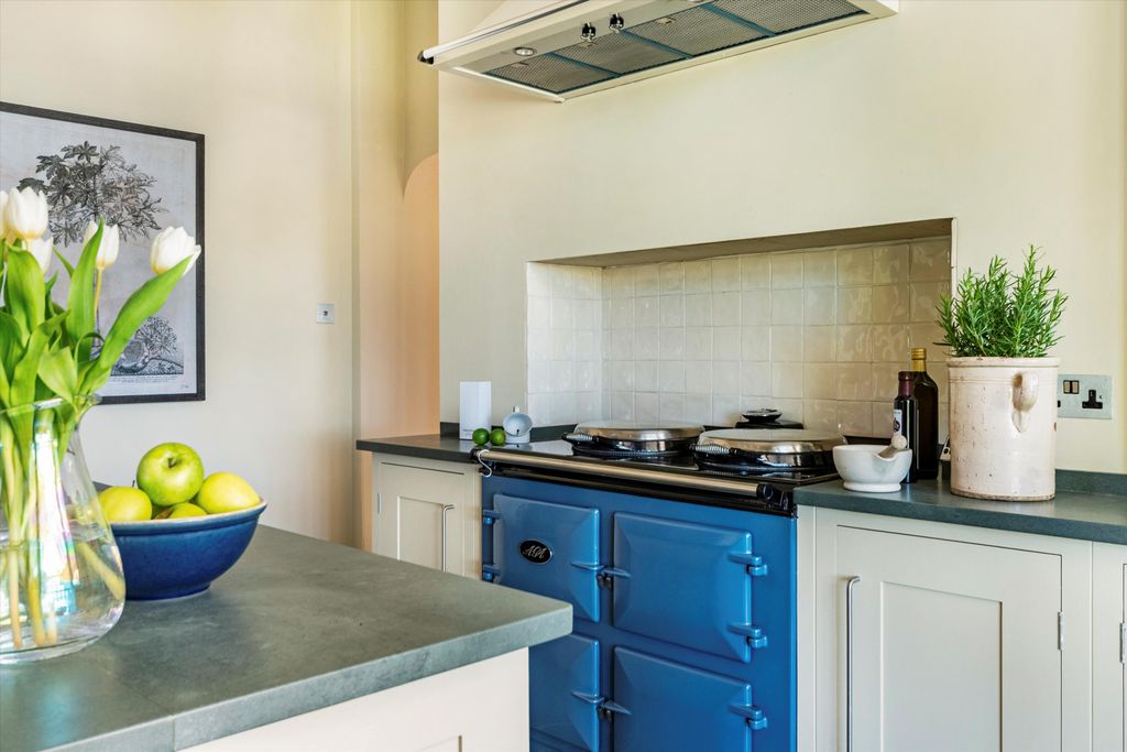 Additional image 7 of 5 bed detached house for saleChurch Lane, Sevenhampton, Cheltenham, Gloucestershire GL54