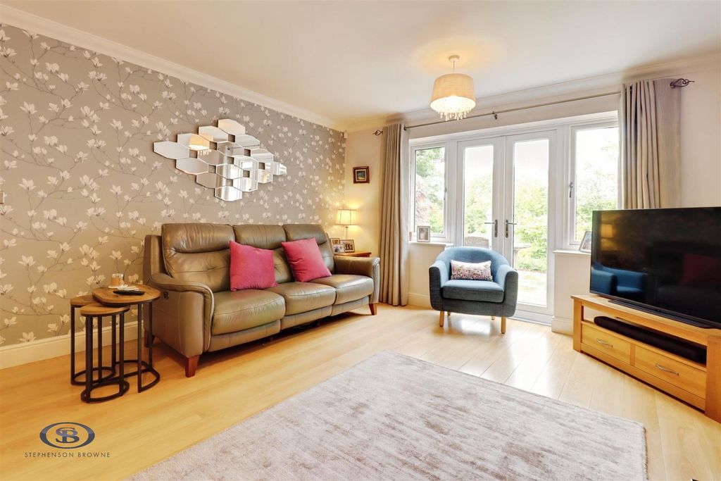 Additional image 13 of 4 bed detached house for saleCornmill Close, Warmingham, Sandbach CW11