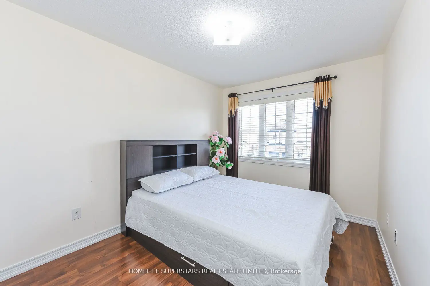 Additional image 9 of 16 Altura Way