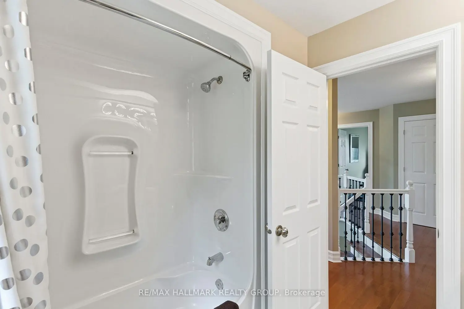 Additional image 10 of 1021 Kingswood Street