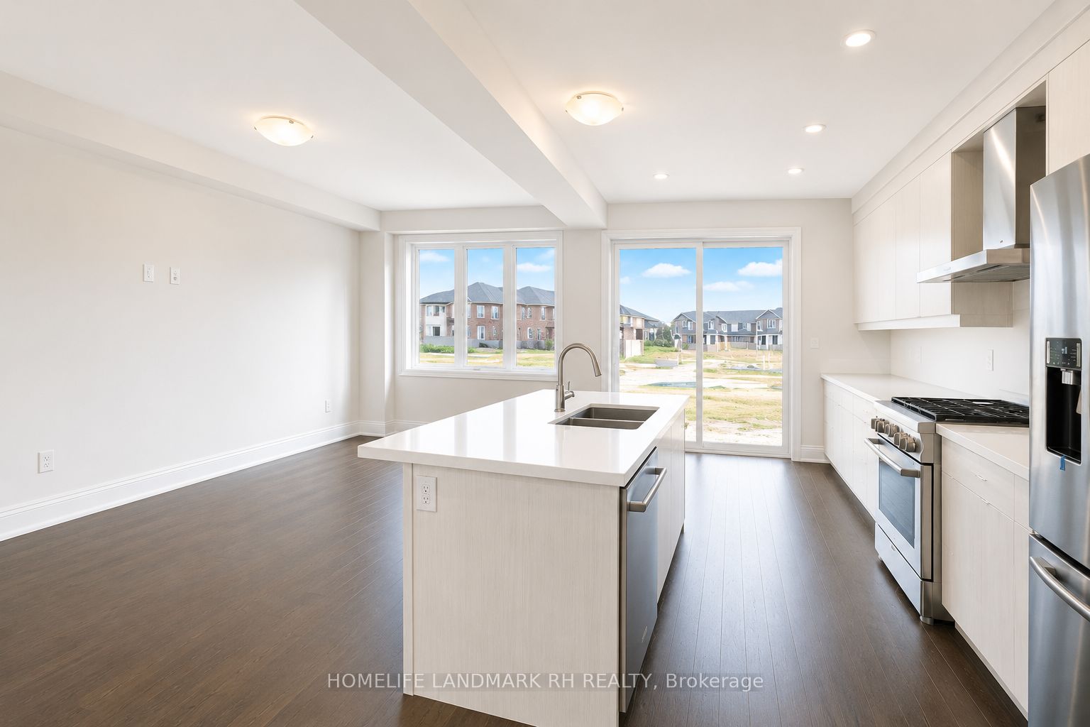 Additional image 4 of 37 Schmeltzer Crescent, Richmond Hill, ON, L4E 1K9
