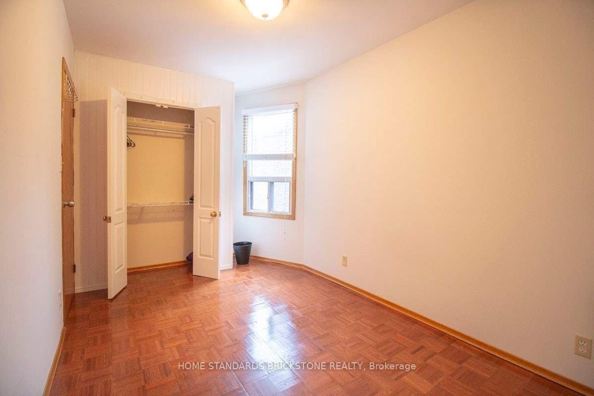 Additional image 6 of 2nd Fl-140 Essex Street, Toronto, ON, M6G 1T5