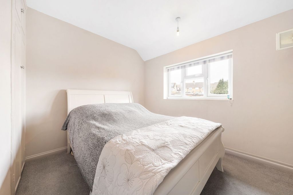 Additional image 3 of 2 bed terraced house for saleLeesons Hill, Orpington BR5