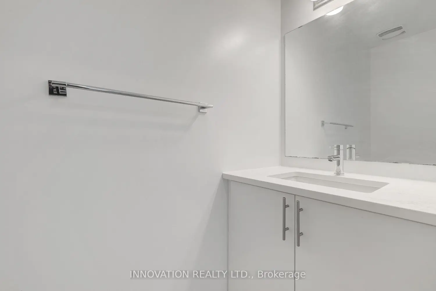 301 Makobe Lane photo 3