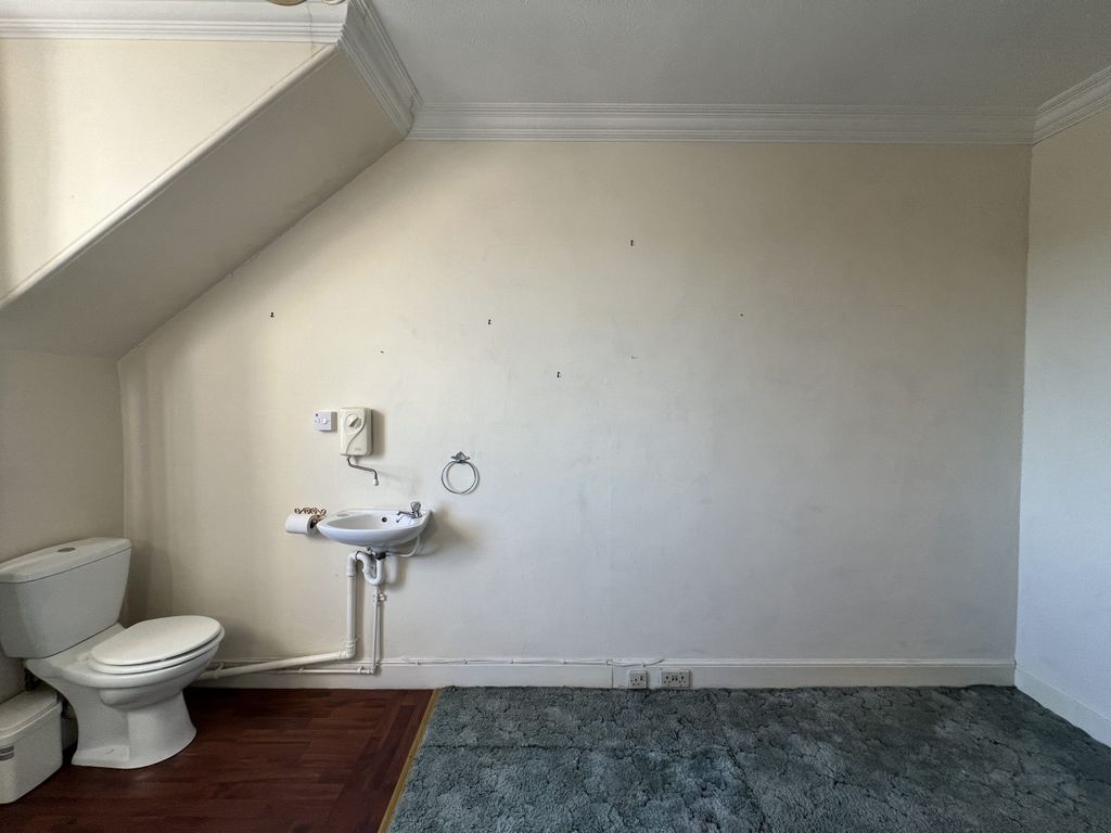 Additional image 6 of 3 bed flat for sale77 King Street, Castle Douglas DG7