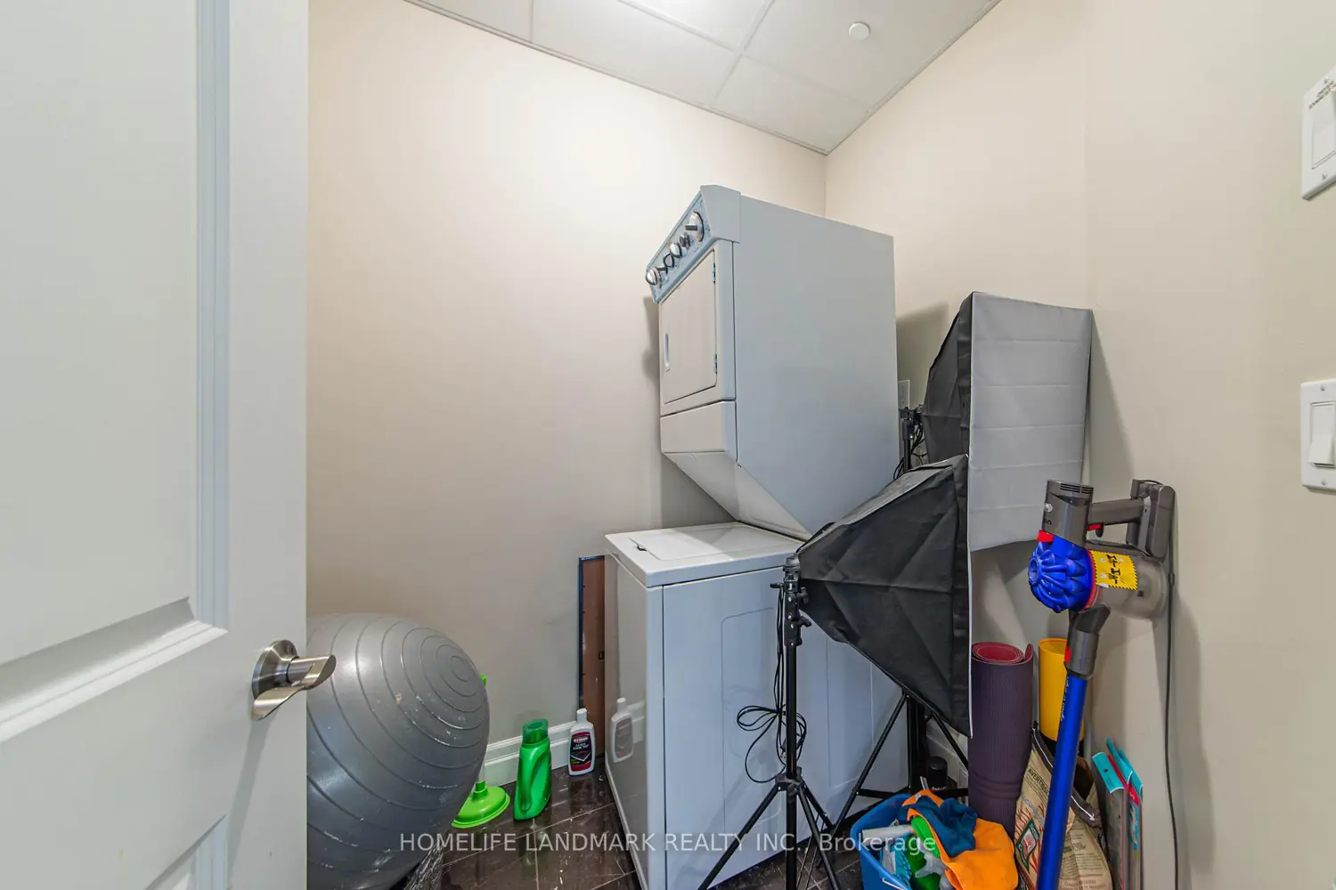 Additional image 11 of 223 Erb Street 302