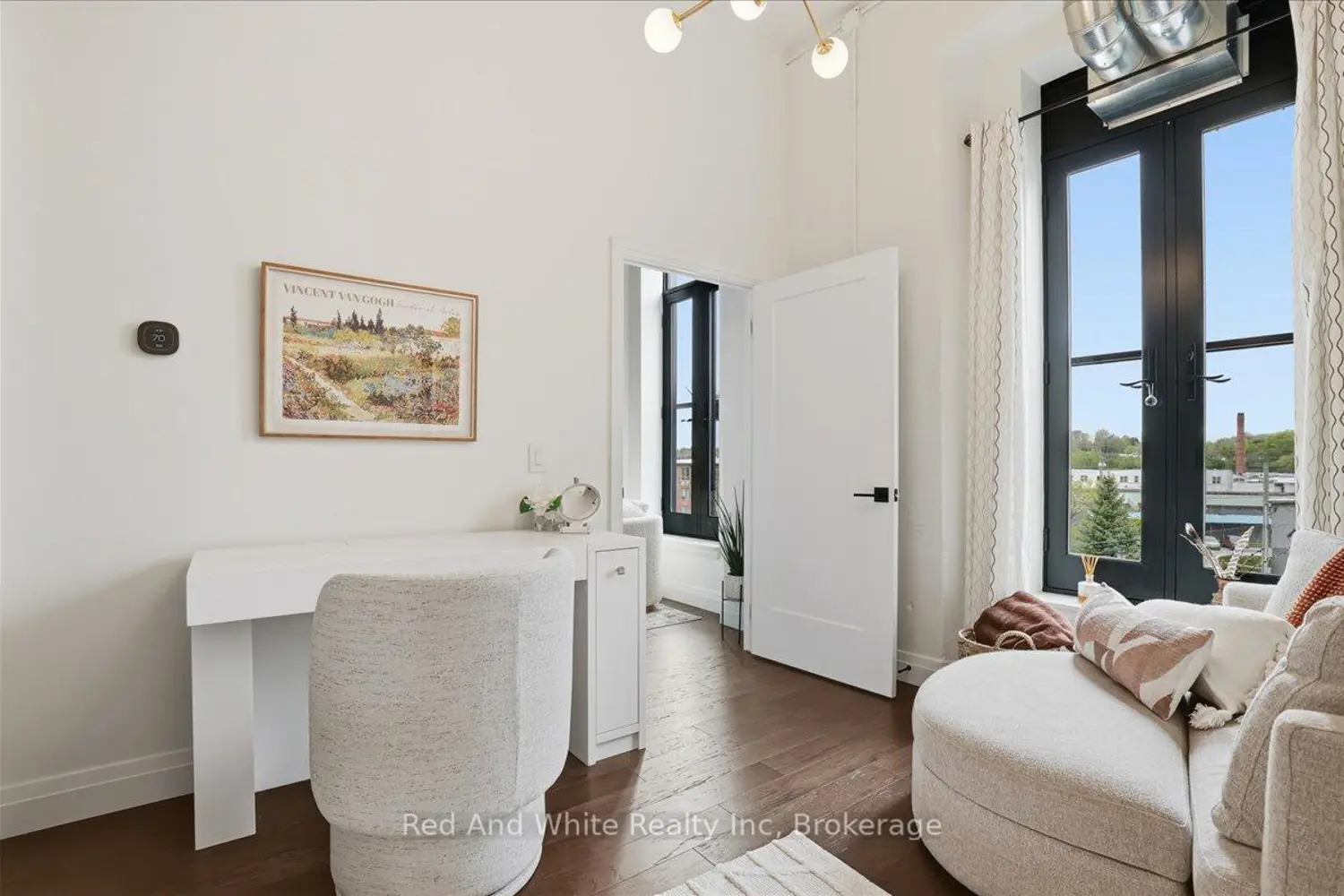 Additional image 11 of 19 Guelph Avenue 303