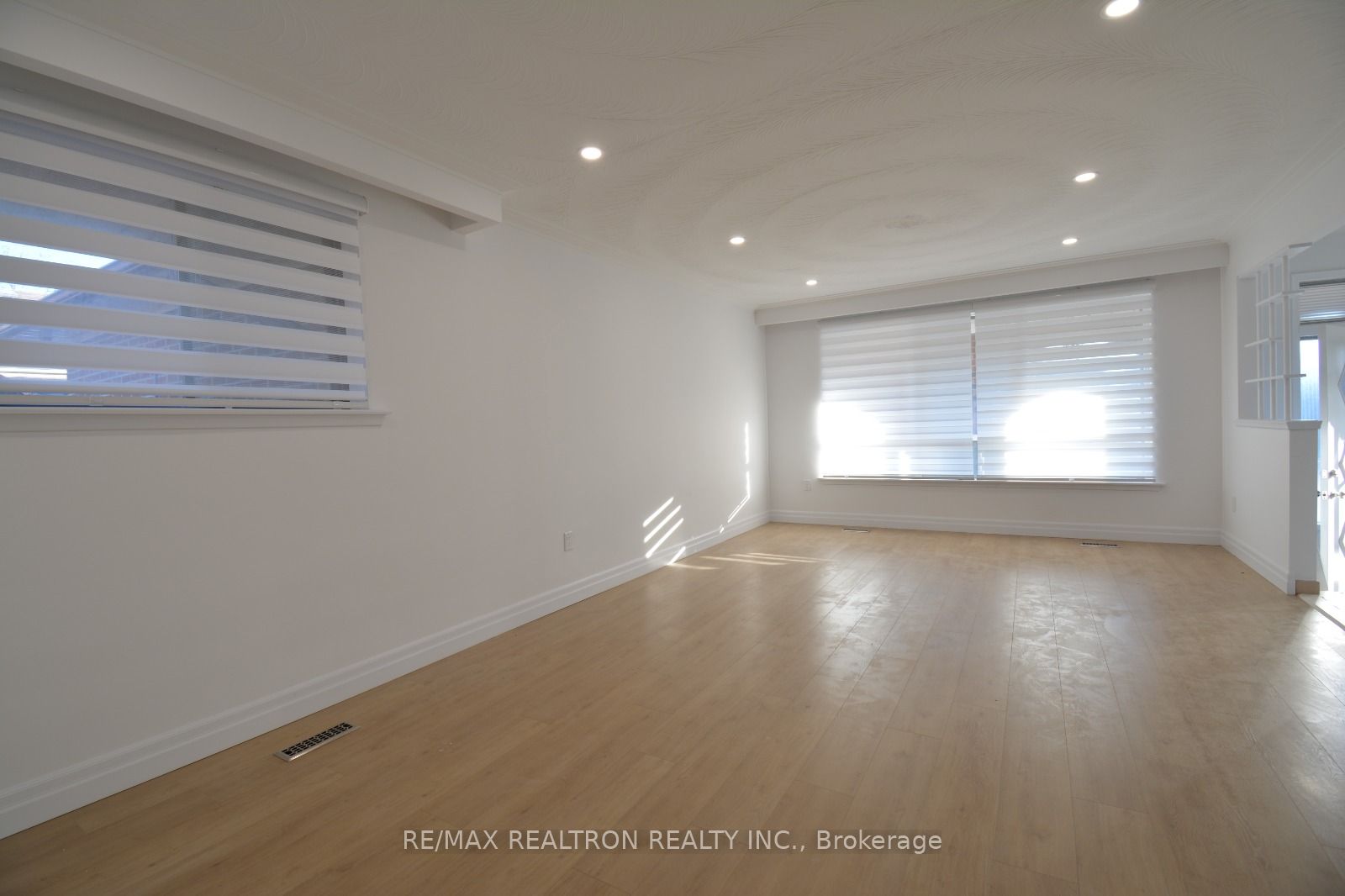 Additional image 4 of 46 Conamore Crescent, Toronto, ON, M3J 1H4