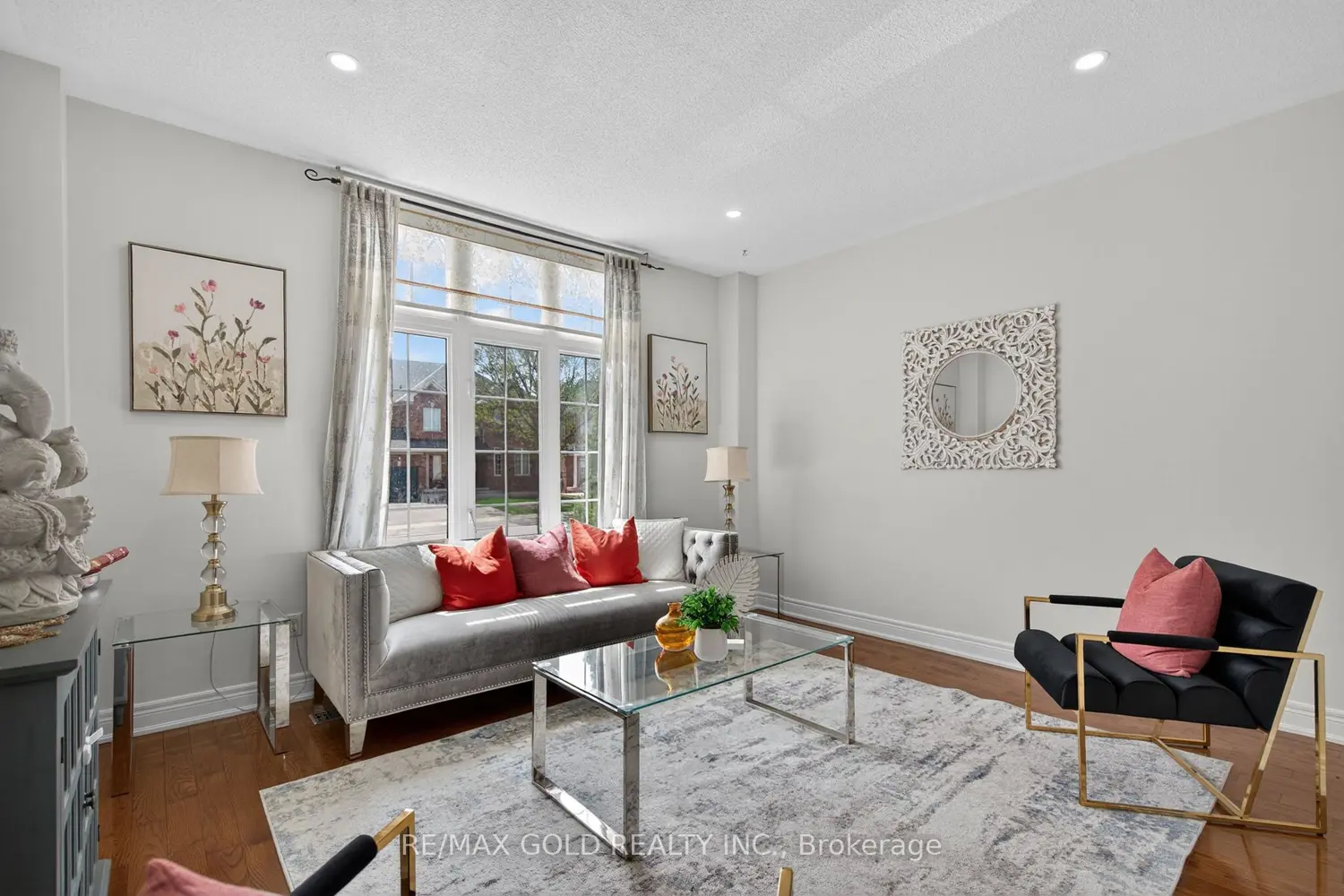 Additional image 4 of 17 Maisonneuve Boulevard