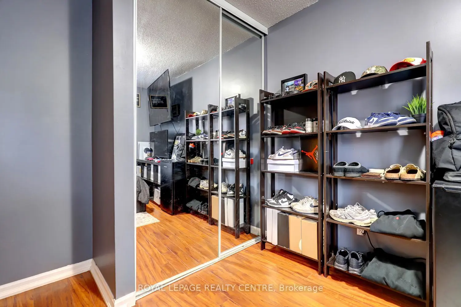 Additional image 13 of 3025 Cedarglen Gate 60