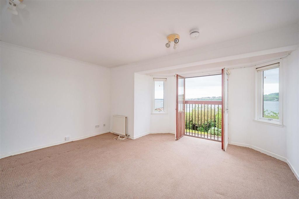 Additional image 4 of 2 bed flat for saleOgilvie Court, Broughty Ferry, Dundee DD5