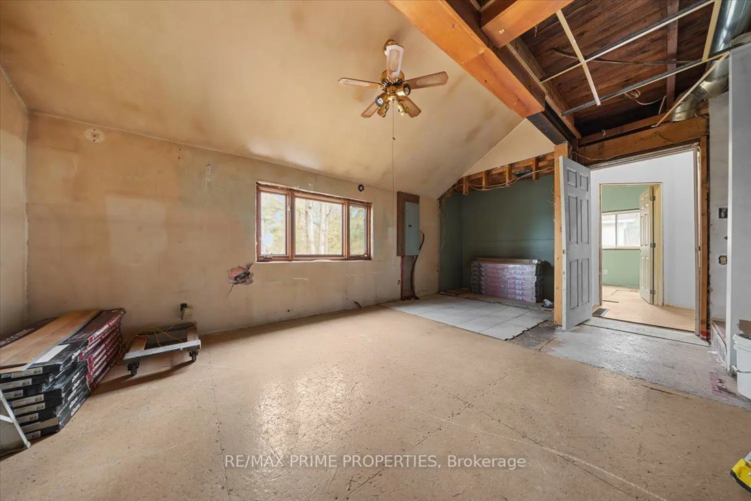 517 Wilson Road photo 4