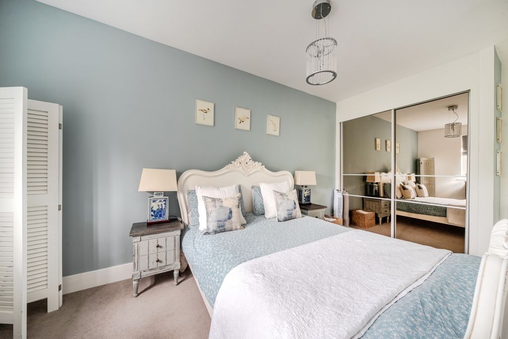 Additional image 16 of 5 bed detached house to rentPelling Hill, Old Windsor, Windsor SL4
