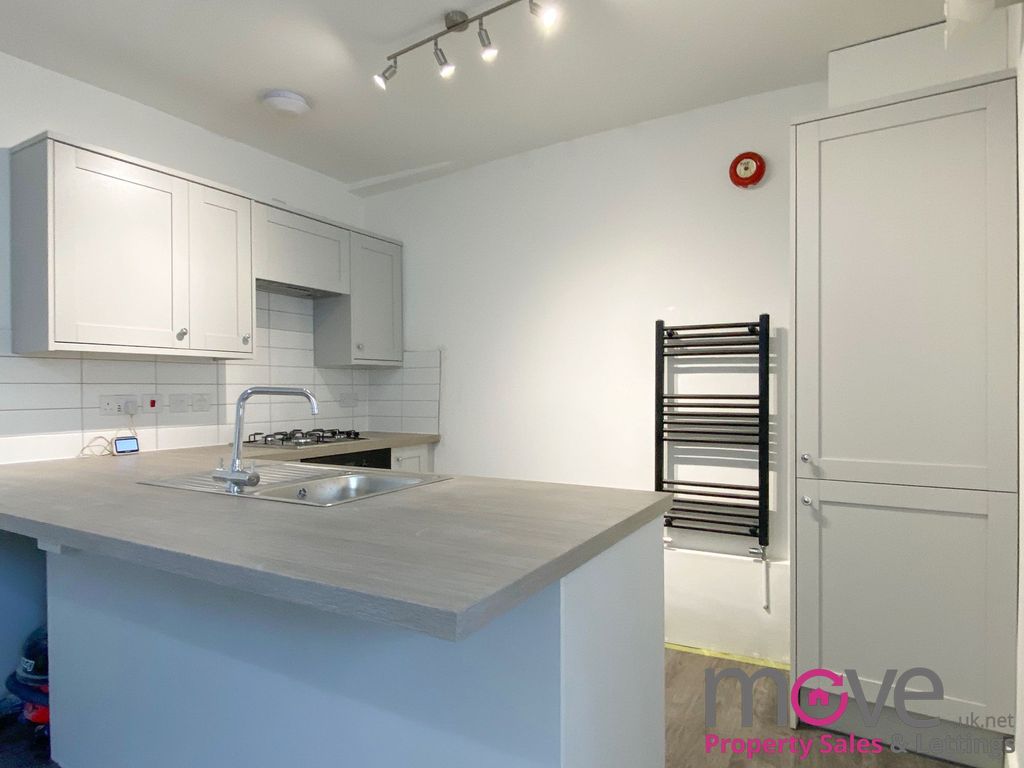 Additional image 2 of 2 bed flat to rentKing Street, Cheltenham GL50