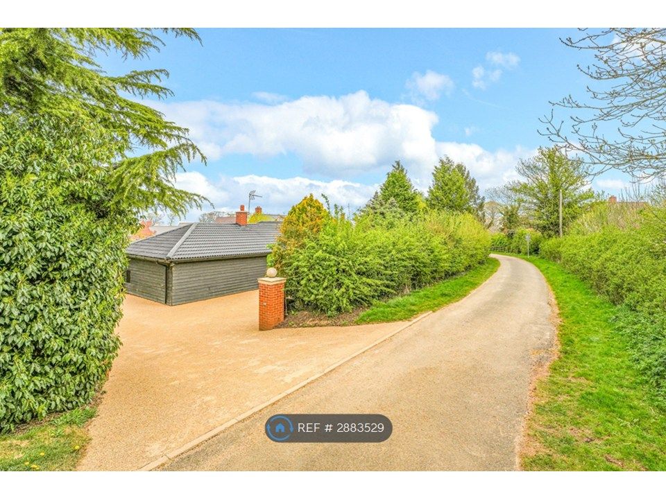Additional image 6 of 4 bed detached house to rentLondon Road, Towcester NN12