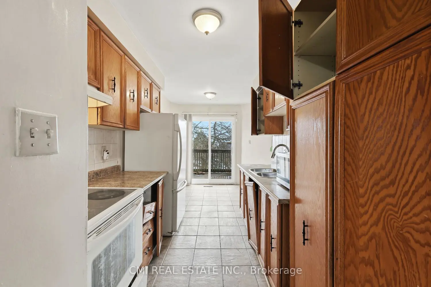 Additional image 5 of 2275 Chapman Court