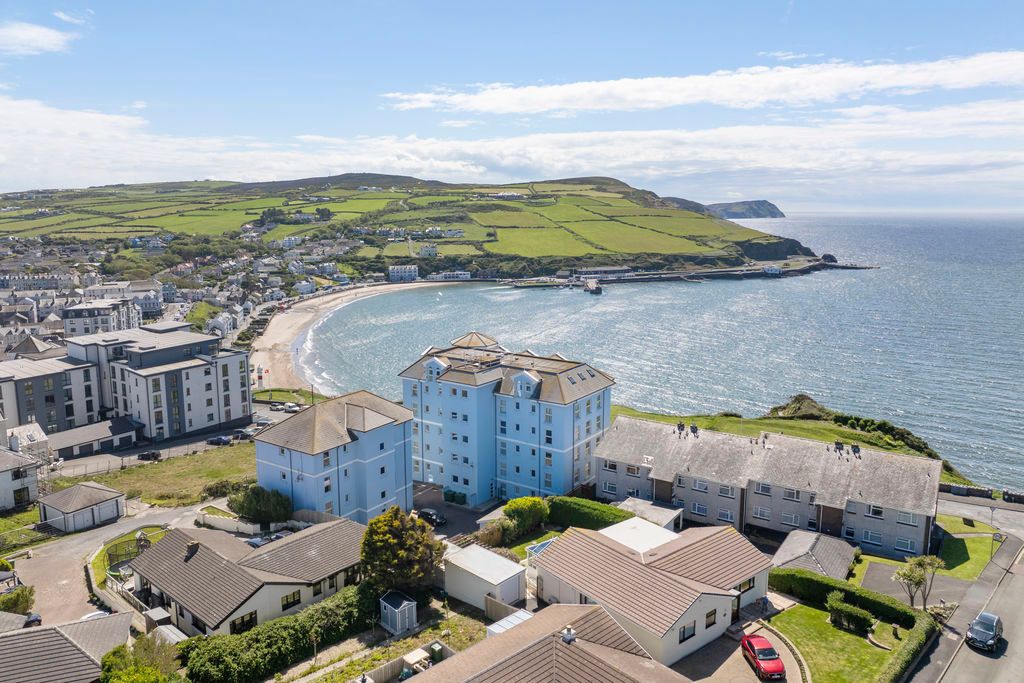 Additional image 2 of 3 bed flat for sale11 Imperial Heights, The Promenade, Port Erin IM9