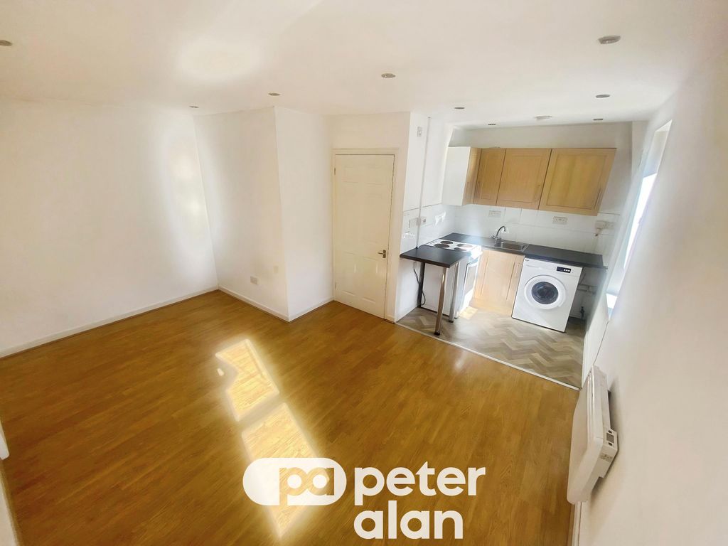 Additional image 3 of 1 bed flat to rentDuffryn Street, Mountain Ash CF45
