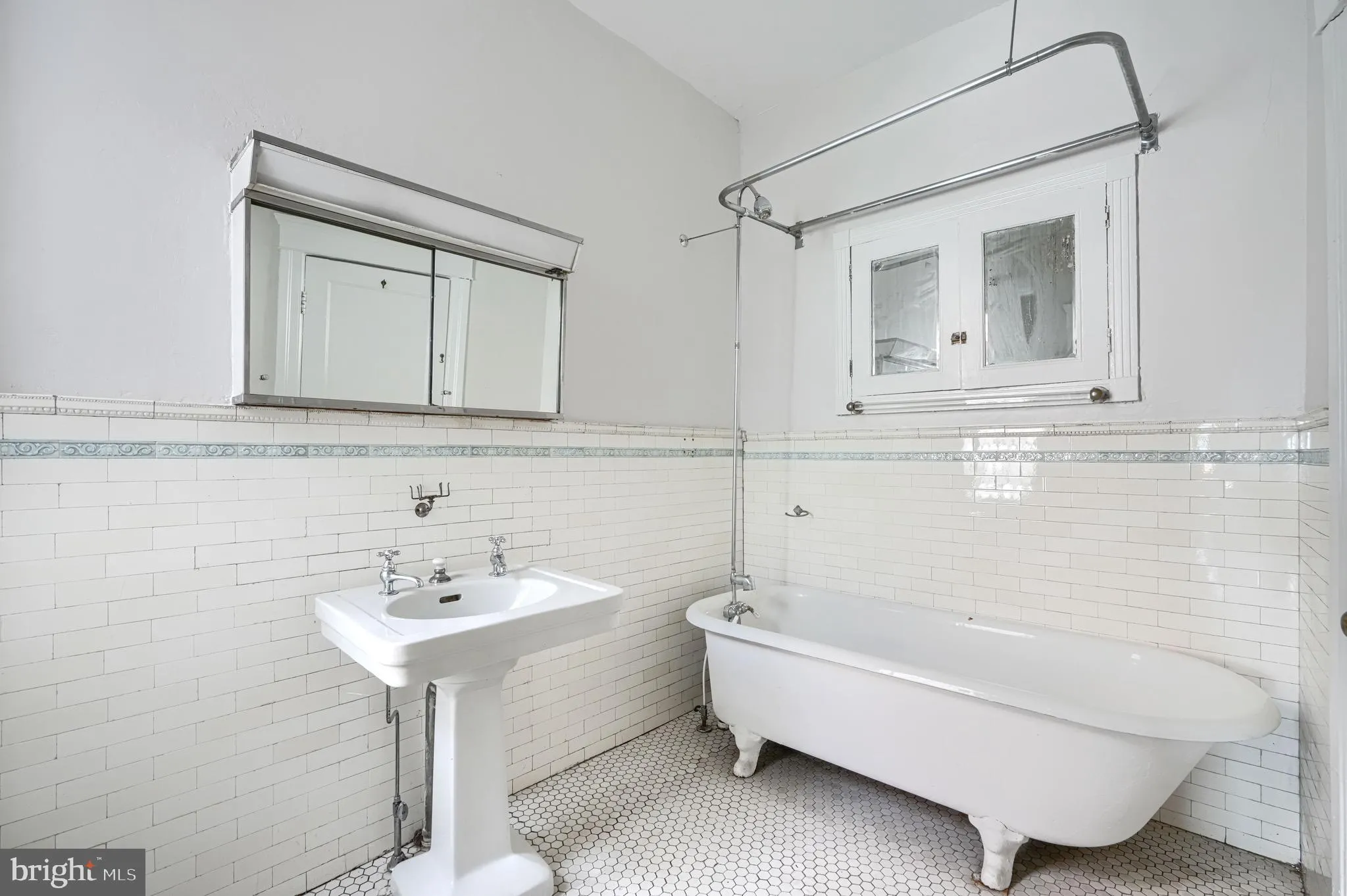 Additional image 101 of 2622 N Calvert Street, Baltimore, MD 21218