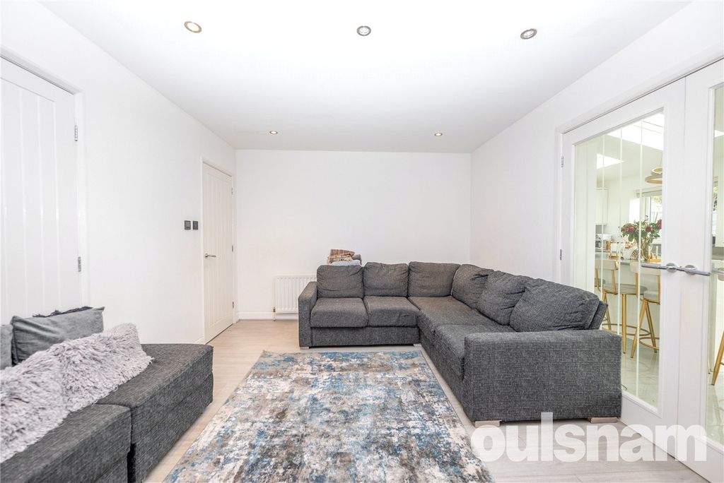 Additional image 7 of 4 bed detached house to rentOld Birmingham Road, Marlbrook, Bromsgrove, Worcestershire B60