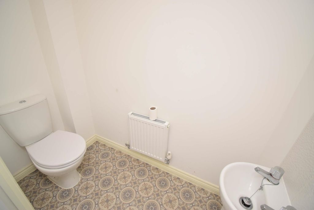 Additional image 5 of 3 bed semi-detached house to rentDominion Court, Newport NP19