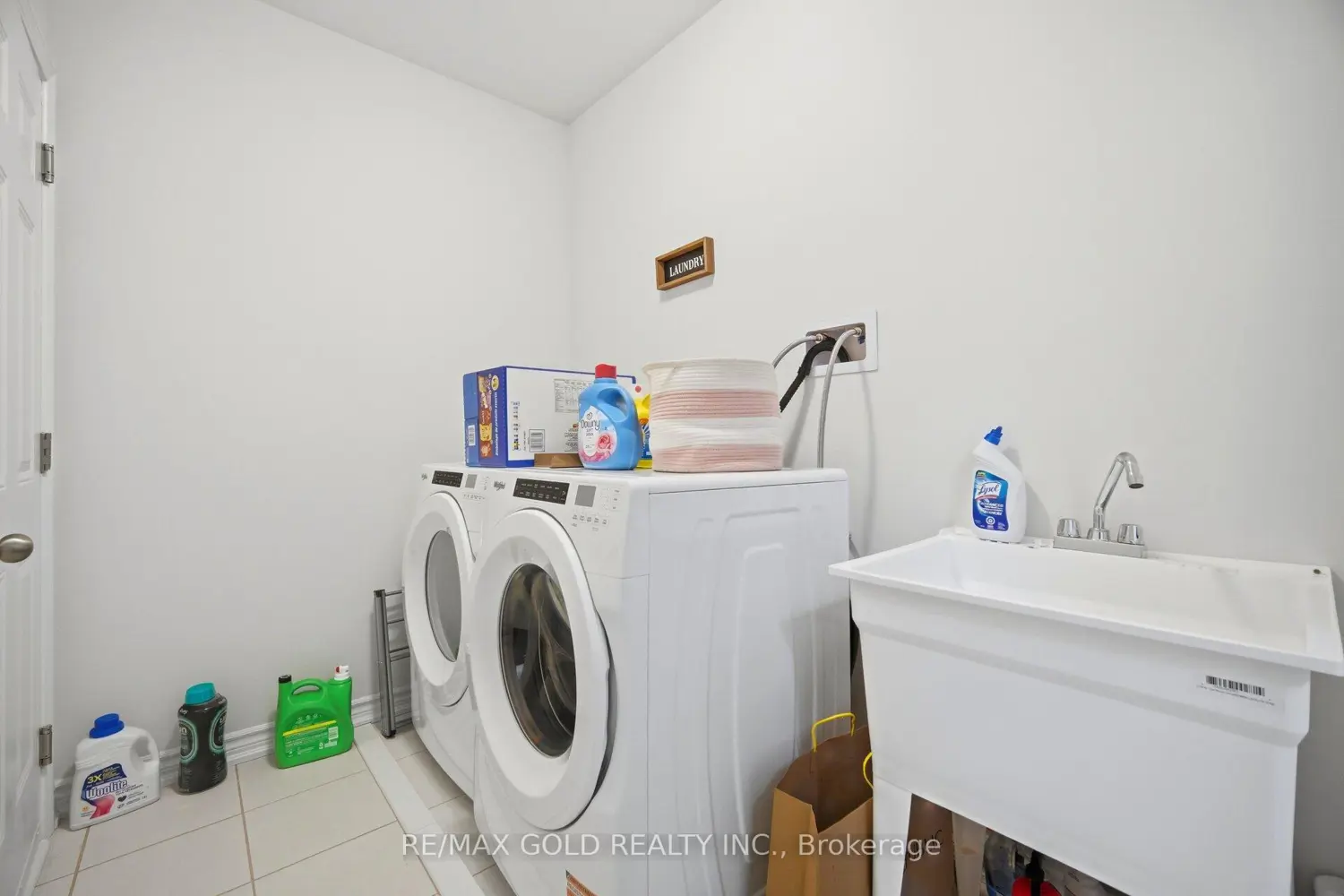 Additional image 12 of 113 Molozzi Street