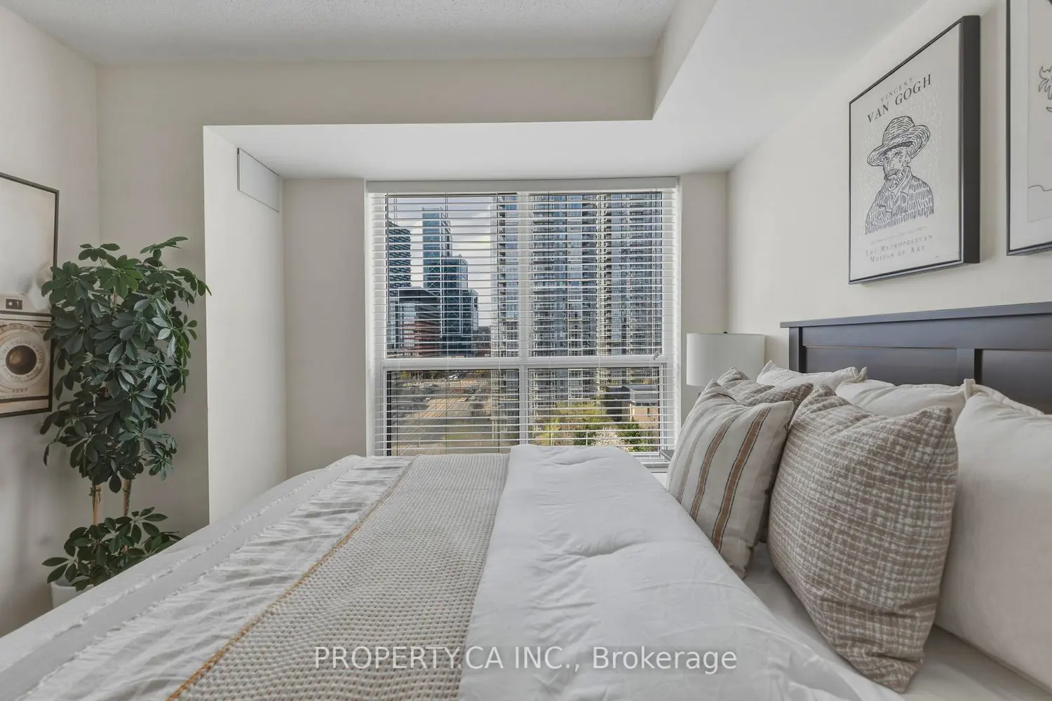 Additional image 14 of 410 Queens Quay 1105