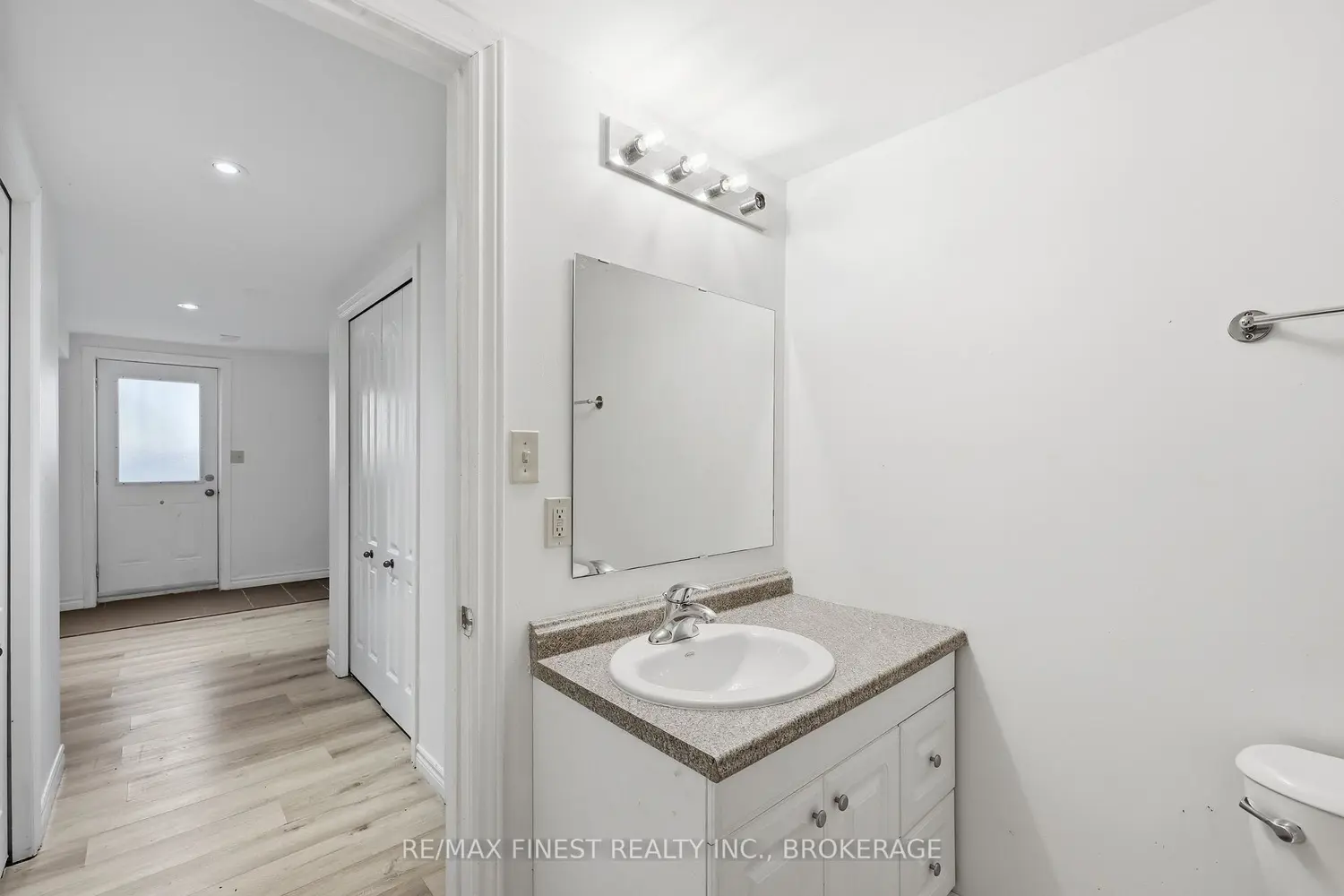 Additional image 11 of 882 Beaconhill Court