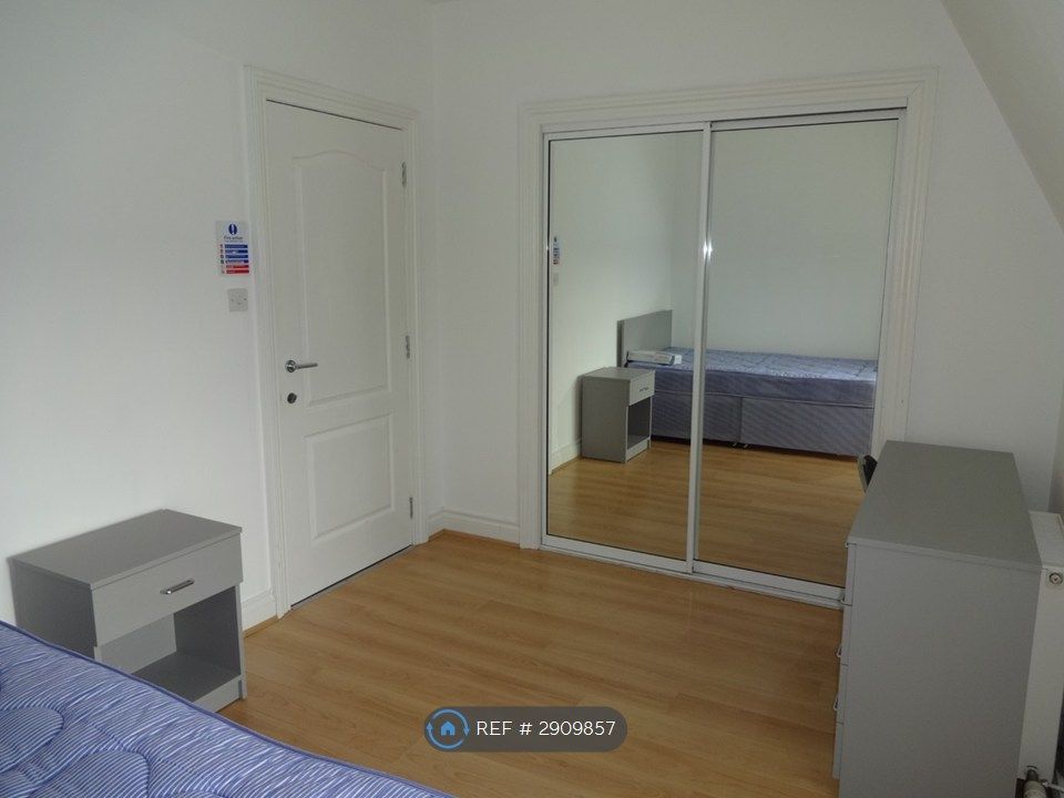Additional image 26 of 5 bed semi-detached house to rentConstitution Court, Dundee DD3