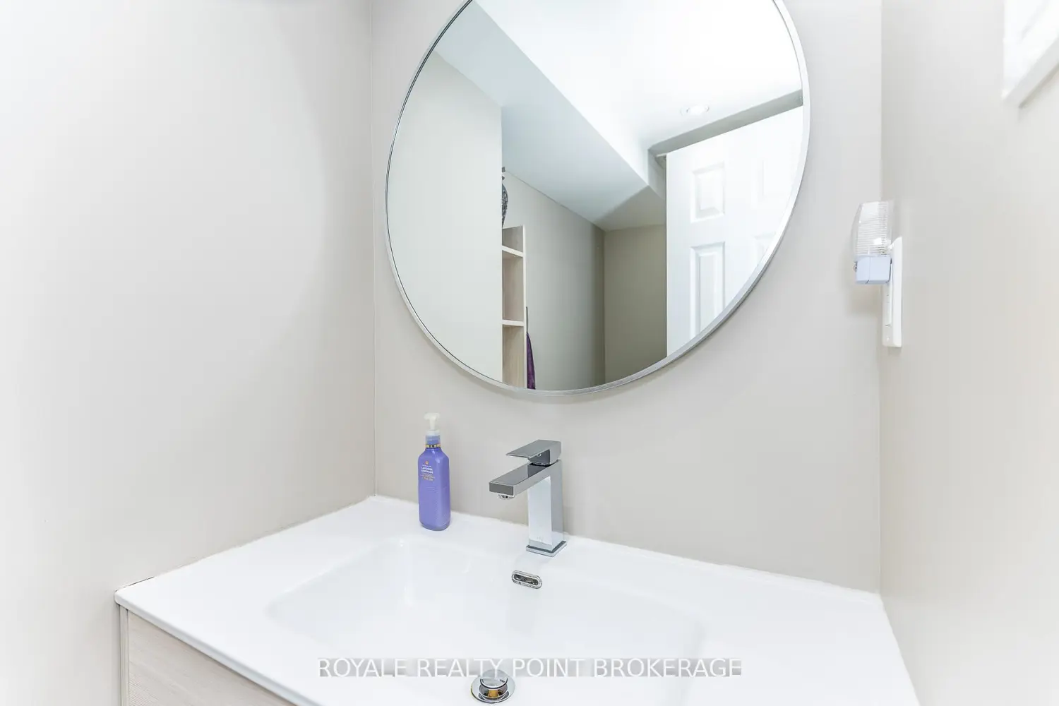 Additional image 17 of 145 Chayna Crescent