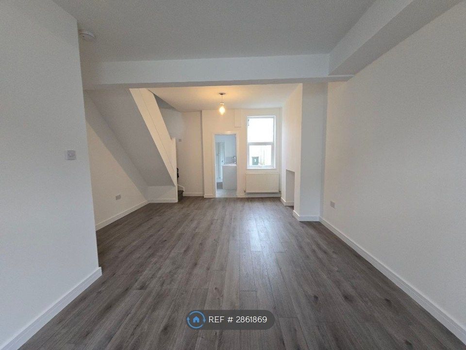 Additional image 2 of 3 bed terraced house to rentWitham Street, Newport NP19