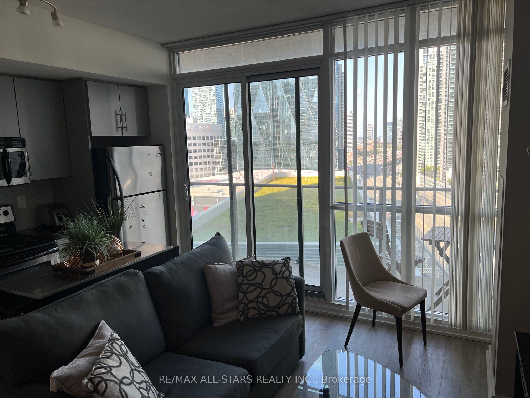 Additional image 6 of 1306-55 Bremner Boulevard, Toronto, ON, M5J 0A6