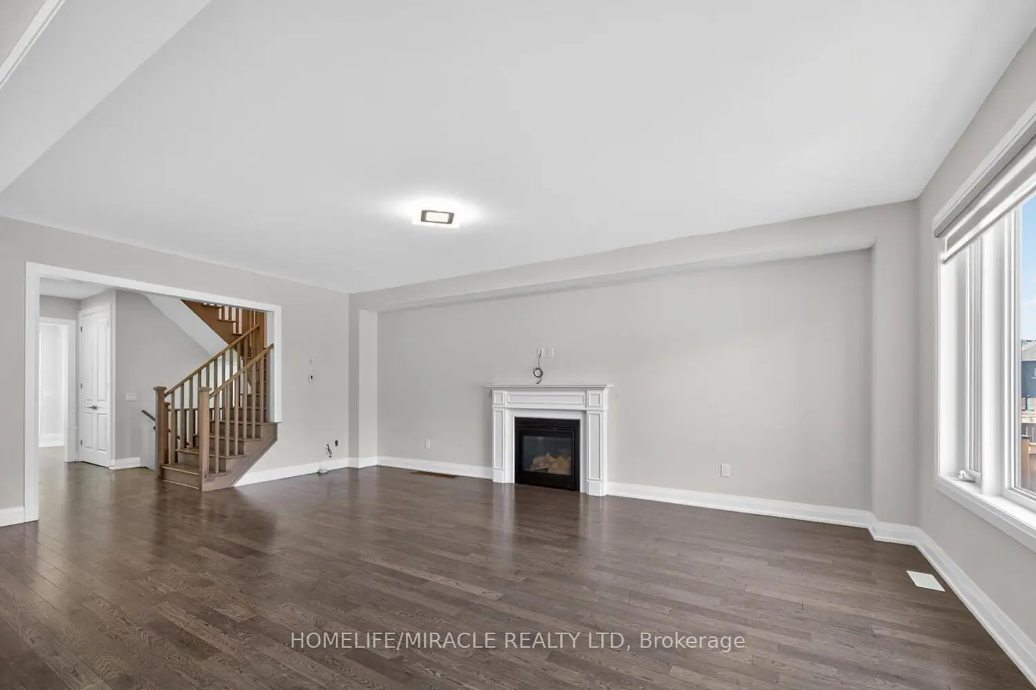 Additional image 9 of 1032 Edinburgh Drive