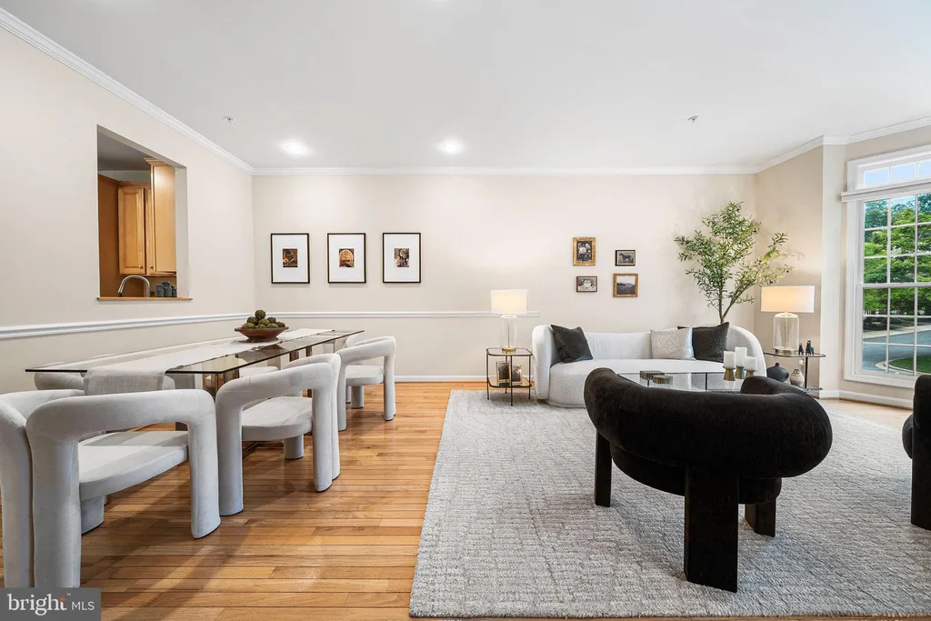 Additional image 17 of 135 Wootton Oaks Court, Rockville, MD 20852