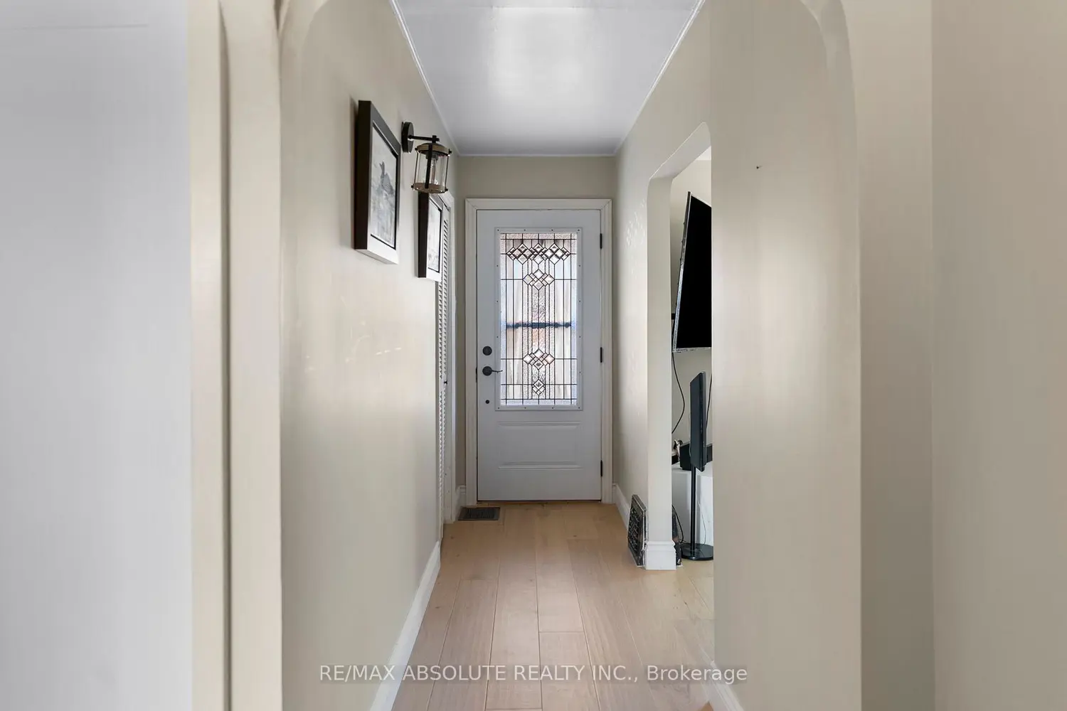 Additional image 3 of 61 Third Avenue