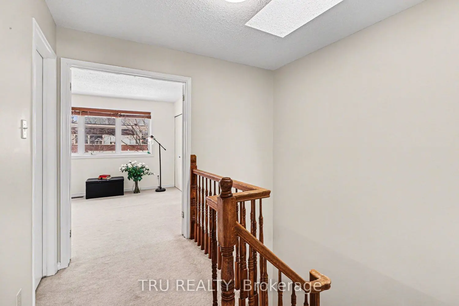 1120 Chimney Hill Way photo 3