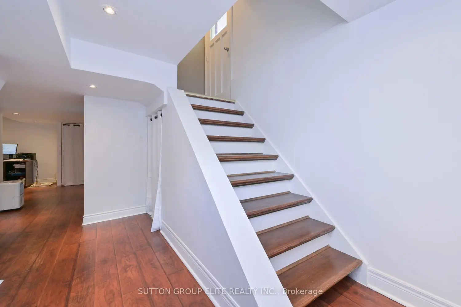 Additional image 3 of 1238 Claredale Road