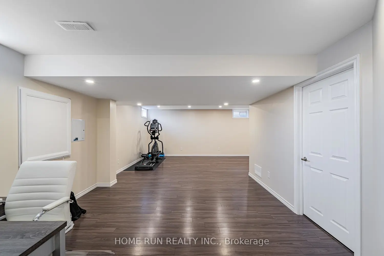 Additional image 13 of 572 Dundonald Drive