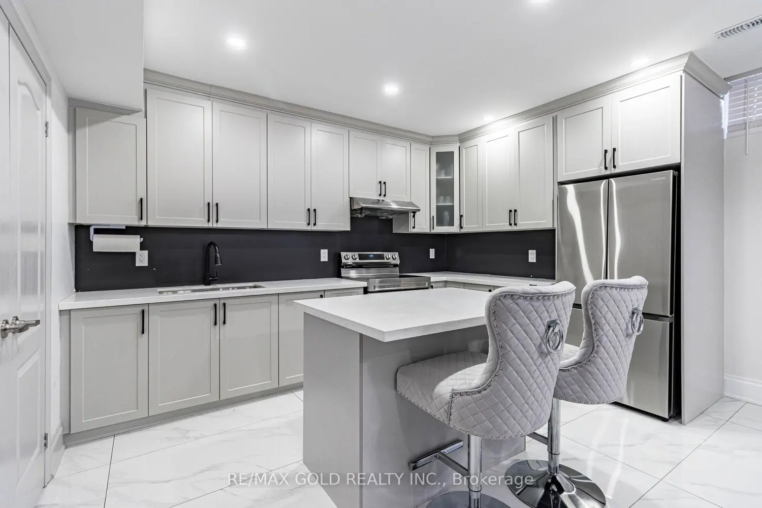 Additional image 8 of 28 Cloverhaven Road