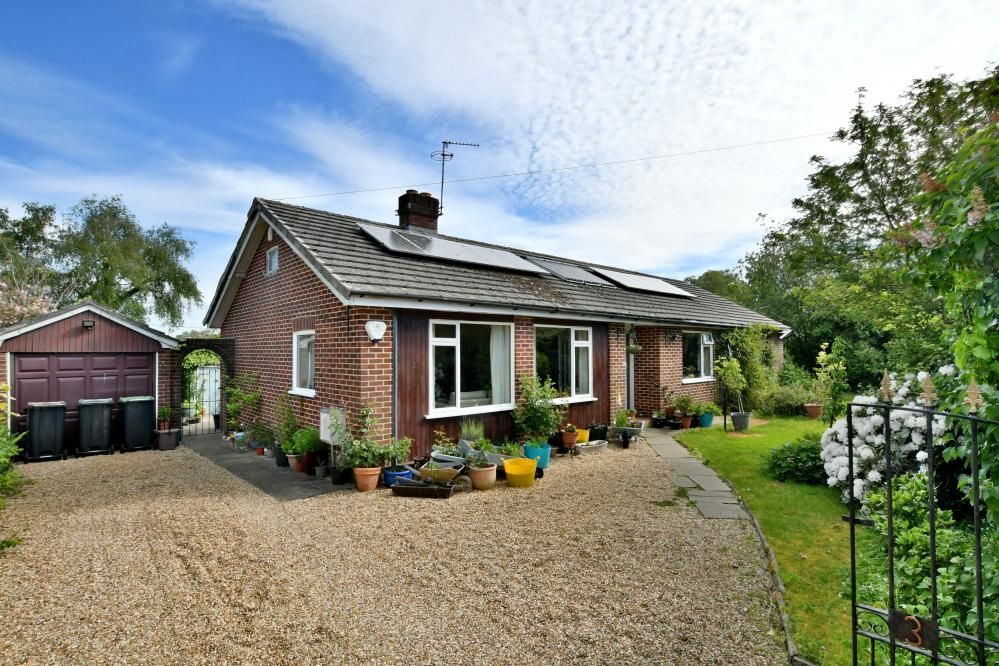 4 bed detached bungalow for saleSandy Lane, Colehill BH21
