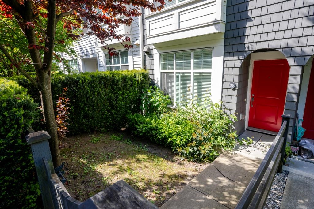 Additional image 3 of 36-8130 136a Street, Surrey, BC, V3W 1H9