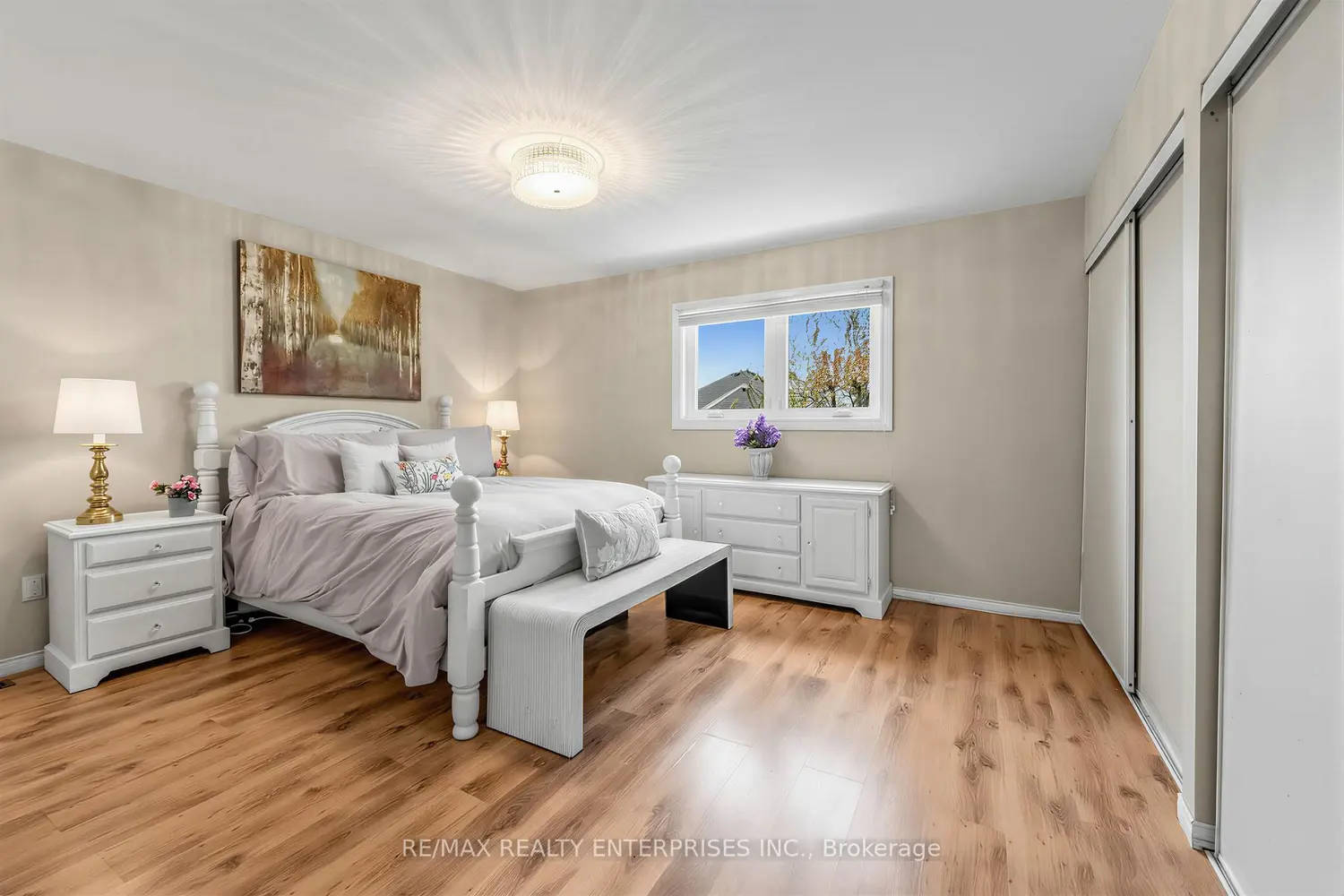 Additional image 9 of 41 Killaloe Crescent